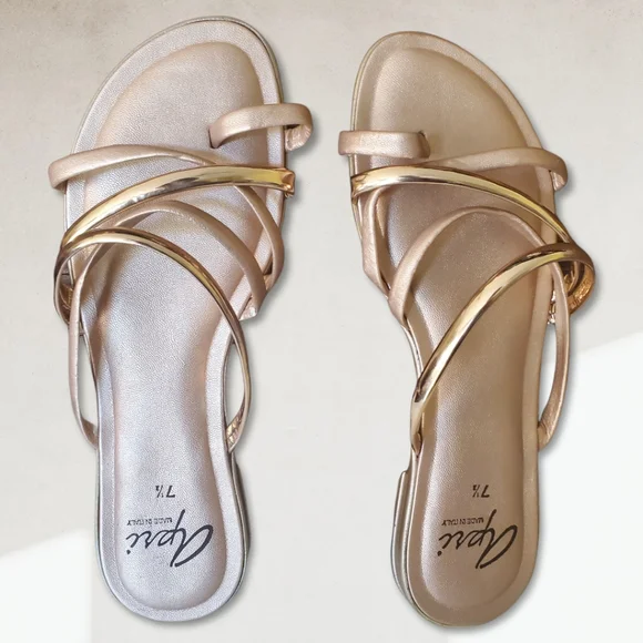 Apri Italian Matte and Shine Strappy Sandals Size 7 1/2 - Picture 7 of 9